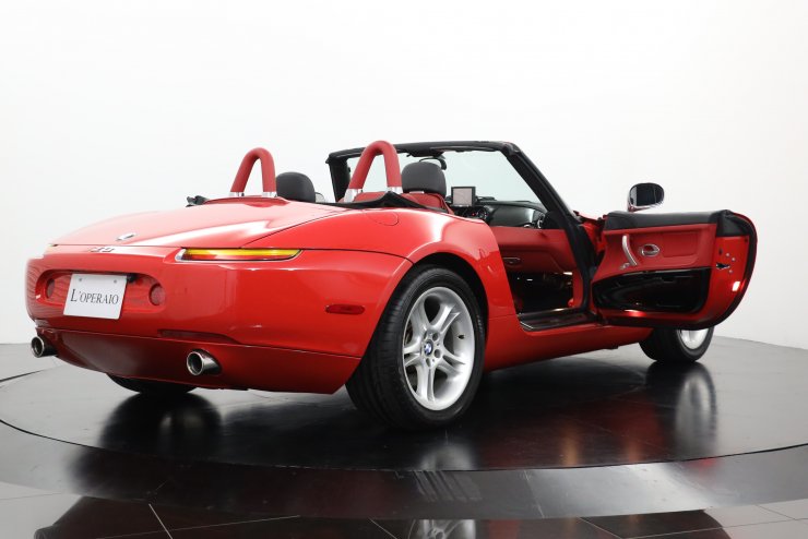 BMW Z8 【SPECIAL STOCK】6MT 国内正規50台 正規ディーラー車 専用