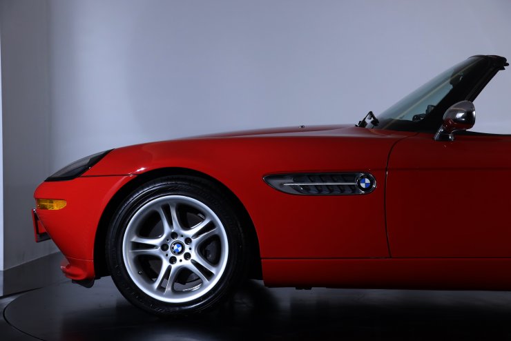 BMW Z8 【SPECIAL STOCK】6MT 国内正規50台 正規ディーラー車