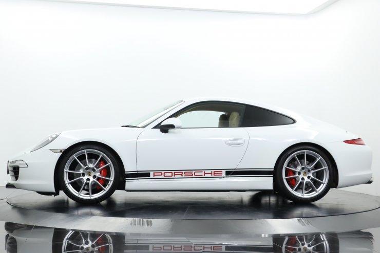 ポルシェ 911(Type991) カレラS PDK スポーツクロノパッケージ