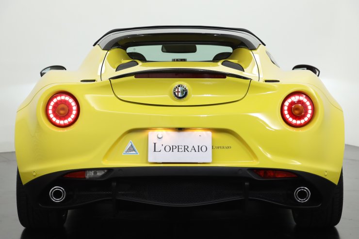 アルファロメオ純正4C インナーソフトカバー　専用バッグ付 アルファロメオ（ALFA ROMEO） アルファロメオ純正4C Club Italia