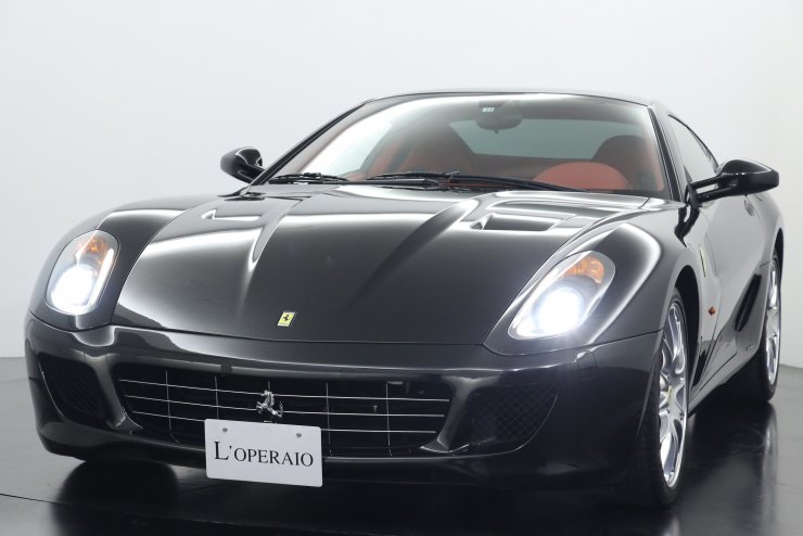フェラーリ 599 正規ディーラー車 カーボンインテリアⅠ/Ⅱ 20インチ