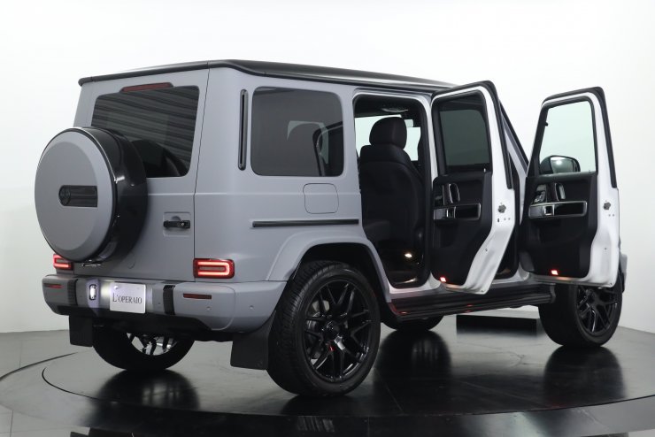 PINK SLIPS製メルセデス・ベンツ G63 AMG Ford2台セット Amazon.co.jp: Pink Slips 1:24 W6 メルセデスベンツ AMG G63