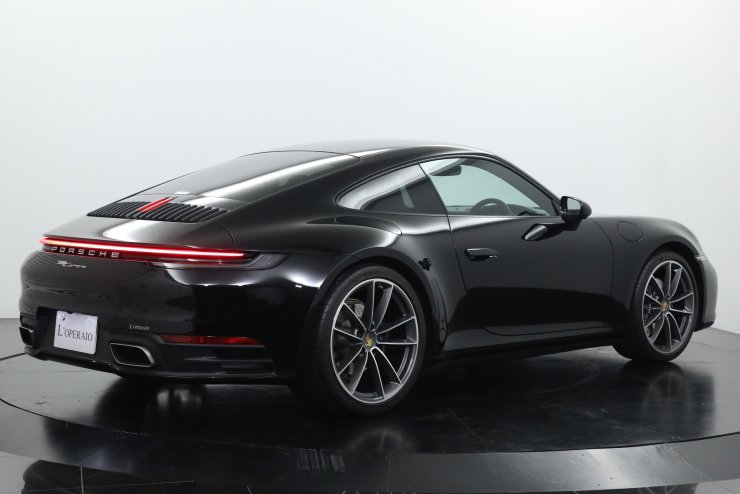 ポルシェ 911(Type992) Carrera PDK 20/21インチカレラクラシック