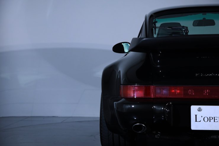 ポルシェ 911(Type964) Turbo 3.6 5MT サンルーフ 新車並行車
