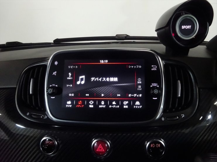 アバルト595 esseesse　純正インパネ　パネル　カーボン　右ハンドル autospecy-store_ab083