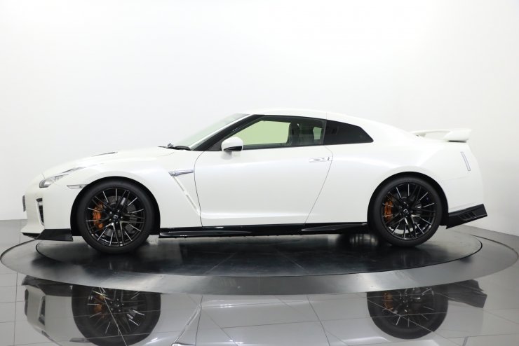 日産 GT-R プレミアムエディション MY21 ワンオーナー 純正レイズ20 
