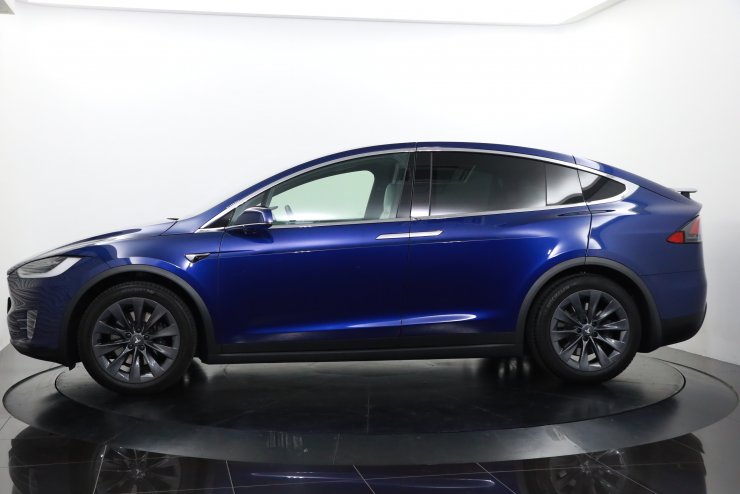 テスラ モデルX 100D ワンオーナー オプションカラー