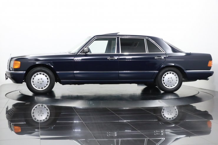 メルセデスベンツ Sクラス 560SEL 正規ディーラー車 W126, 91年最終 