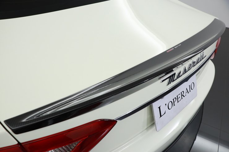 マセラティ グラントゥーリズモ MC Stradale 正規ディーラー車 エアロ