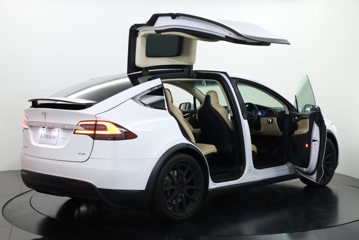 テスラ モデルX 90D ワンオーナー 6シーター タンレザー エンハンスト