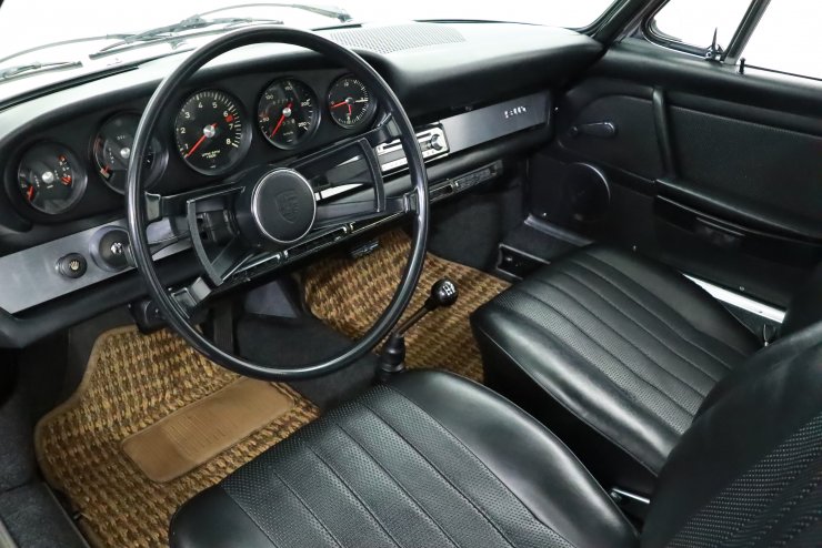 ポルシェ 911(Type901) T 2.0 スポルトマチック Aシリーズ ミツワ正規