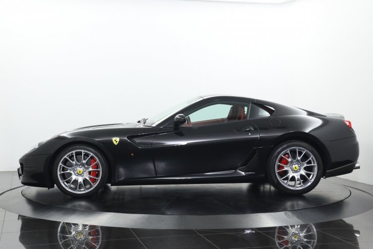 フェラーリ 599 F1 正規ディーラー車 カーボンインテリアⅠ/Ⅱ 20