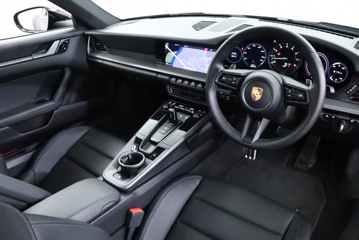 ポルシェ 911(Type992) Carrera PDK 純正F20/R21インチカレラSアルミ