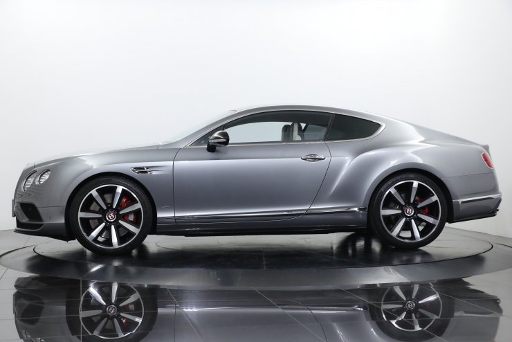 ベントレー コンチネンタル GT V8S 後期モデル マリナードライビング