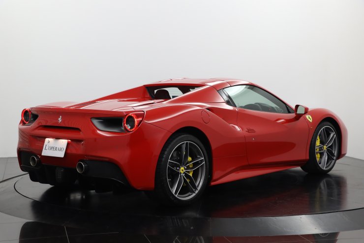 フェラーリ 488 Spider F1 DCT 希少右ハンドル 2019年最終モデル 正規