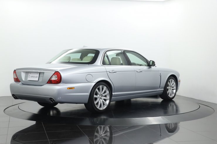 ジャガー XJ 3.0 エグゼクティブ 後期モデル ウォルナットウッドトリム