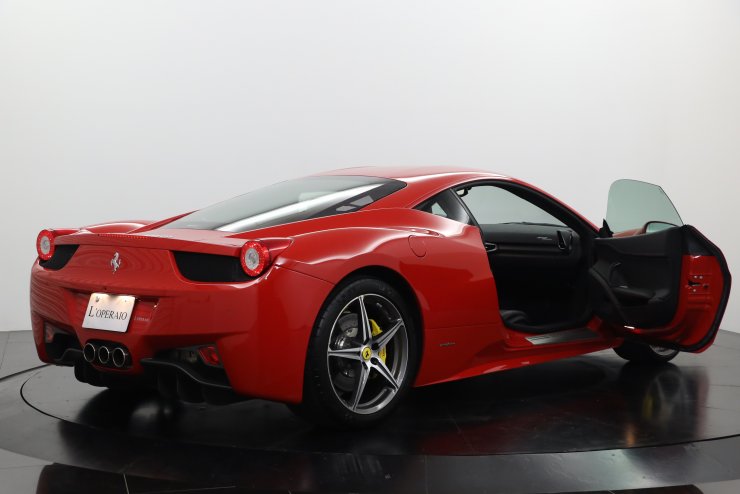 フェラーリ 458 Italia F1 DCT 正規ディーラー車 カーボンエンジン