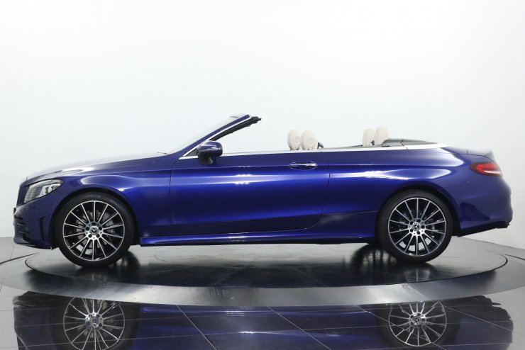 【現状品】1/18 メルセデスベンツ C-KLASSE Cabriolet 現状品】1/18 メルセデスベンツ C-KLASSE Cabriolet 楽天市場】ノレブ