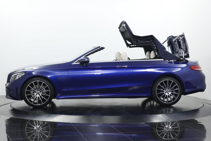 メルセデスベンツ Cクラス C180 Cabriolet Sports オプションカラー