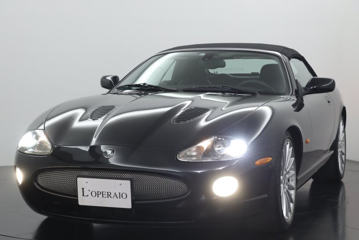 ジャガー XKR Convertible ブラックナイト 25台特別限定車