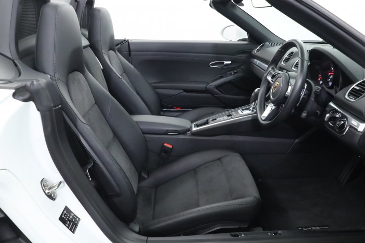 ポルシェ 718 Boxster PDK Sport‐ChronoPKG GTスポーツステアリング