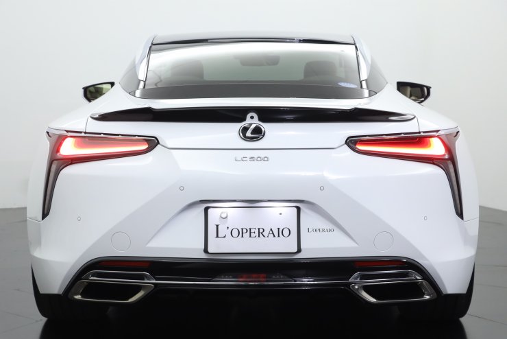レクサス LC 500 L-Package ブリージーブルーレザーインテリア カラー