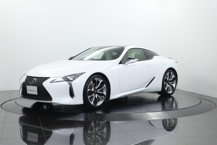 レクサス LC 500 L-Package ブリージーブルーレザーインテリア カラー