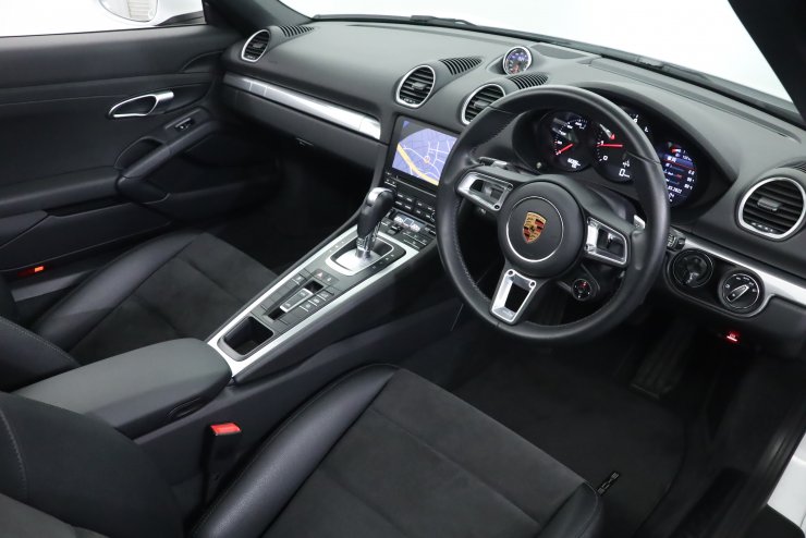 ポルシェ 718 Boxster PDK Sport‐ChronoPKG GTスポーツステアリング