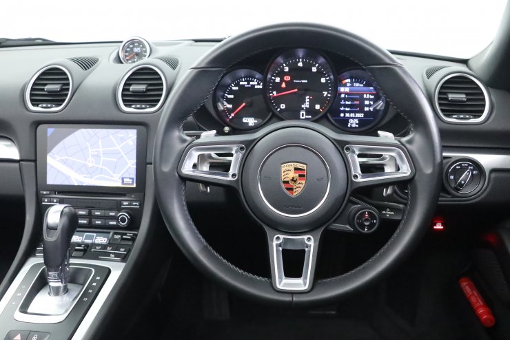 ポルシェ 718 Boxster PDK Sport‐ChronoPKG GTスポーツステアリング