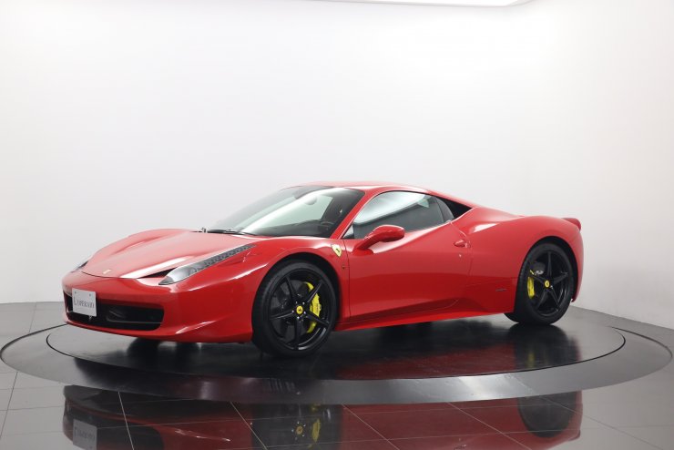 フェラーリ 458 Italia F1 DCT 正規ディーラー車 走行4,000km カーボン