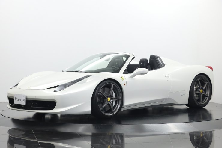 フェラーリ 458 Spider F1 DCT 正規ディーラー車 有償色【ビアンコ