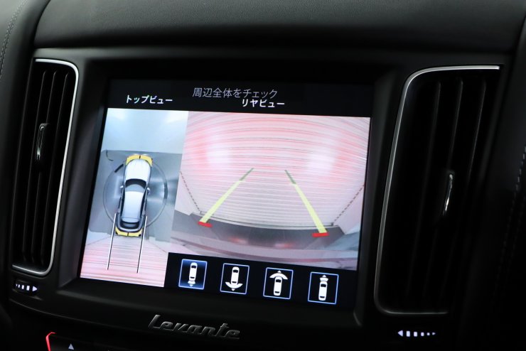 マセラティ レヴァンテ グランスポーツ 1オーナー 純正マットブラック