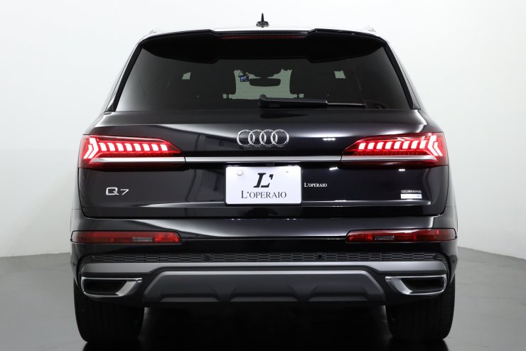 アウディ Q7 45 Sラインリミテッド 限定310台 黒革 純正21インチアルミ