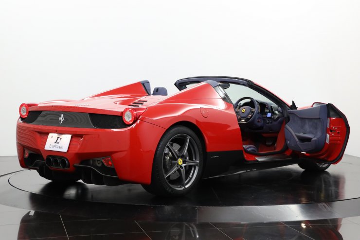 【未使用品】フェラーリ　ボストンバッグ　458spider FERRARI】フェラーリ『458 SPIDER ボストンバッグ』メンズ 1週間