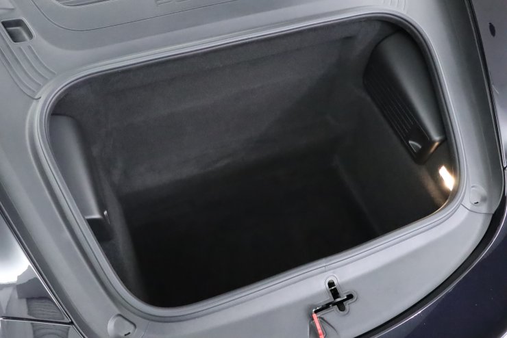 ポルシェ　911カレラ　(type991 前期) フロントトランクボックス ポルシェ911カレラ(type991 前期) フロントトランクボックス