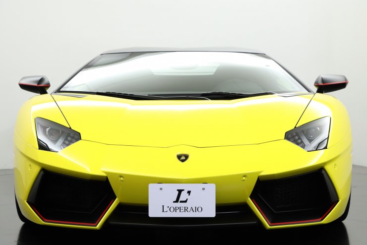 ランボルギーニ アヴェンタドール LP700-4 新品未開封品 ランボルギーニ アヴェンタドール LP700-4 正規ディーラー車