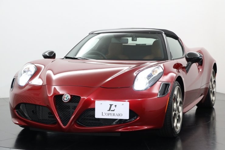 【海外 正規品】 4C アルファロメオ Spider Edition Final Tributo Stradale 33 パーツ