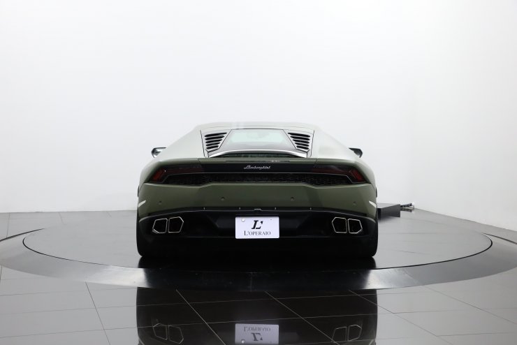 京商 1/18 ランボルギーニ ウラカン クーペ LP610-4 展示ケース付 京商 1/18 ランボルギーニ ウラカン クーペ LP610-4 展示ケース