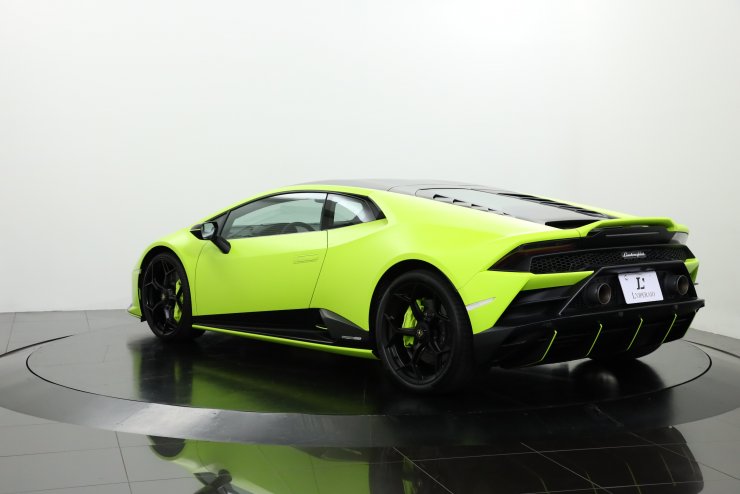 ランボルギーニ ウラカン EVO Fluo Capsule 4WD 黄緑マット