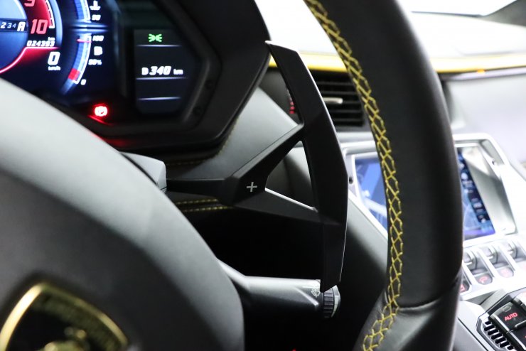 ランボルギーニ アヴェンタドール S ブラックスポルティーボインテリア