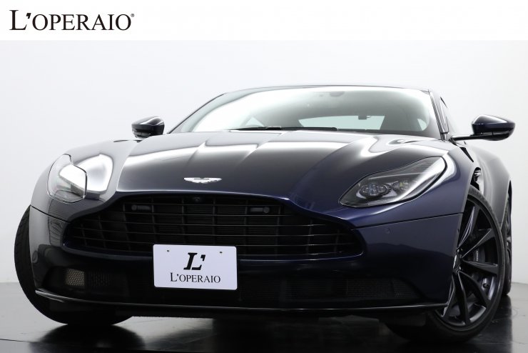 アストンマーティン DB11 V8 ダークエクステリアフィニッシャーパック