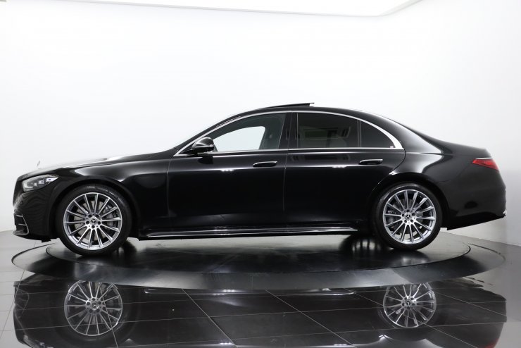 メルセデスベンツ Sクラス S400d 4MATIC AMG-Line ワンオーナー 左