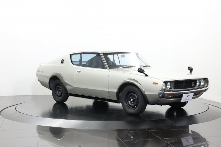 スカイラインＧＴ−Ｒ 1/24 SCALE NISSAN SKYLINE GT-R V・SPEC | TAMIYA