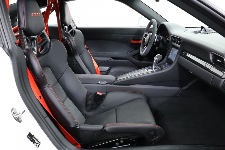 ポルシェ 911(Type991) GT3 RS PDK 前期型 Club-sports PKG フロント