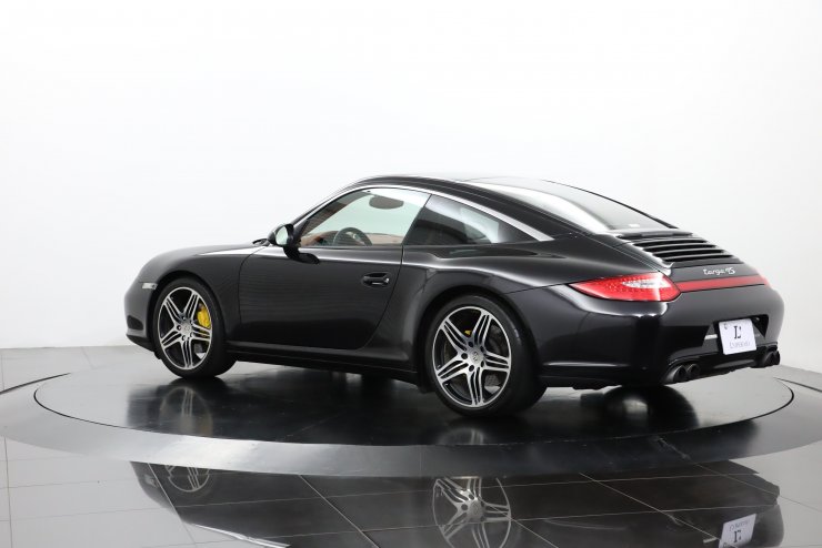 ポルシェ 911(Type997) タルガ4S PDK 左ハンドル テラコッタ