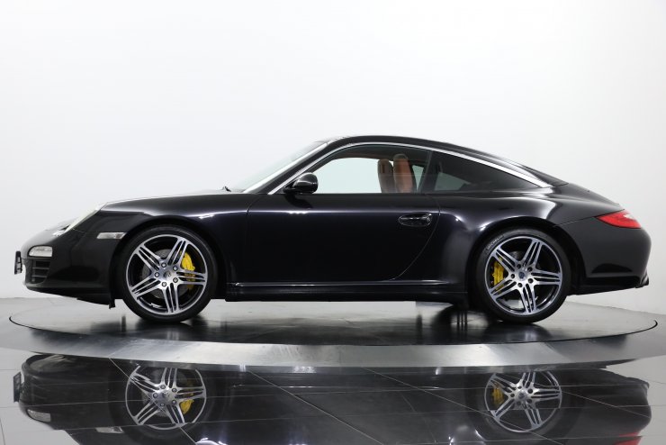 ポルシェ 911(Type997) タルガ4S PDK 左ハンドル テラコッタ