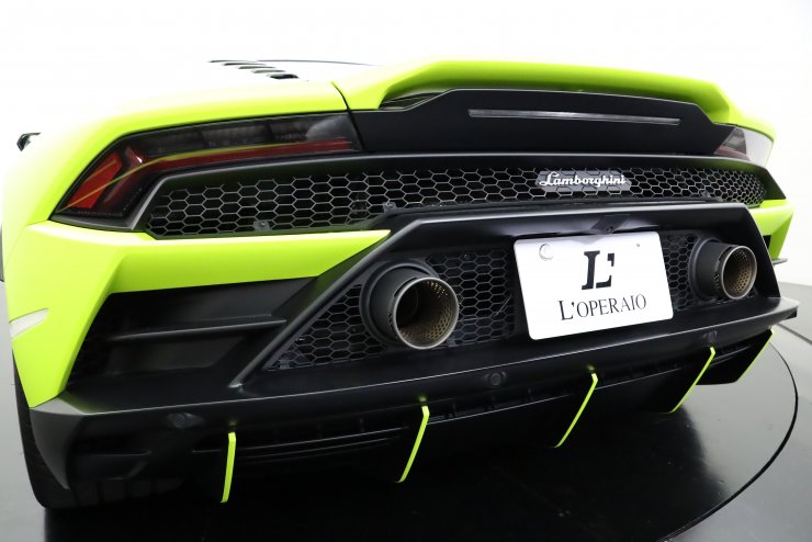 【未使用】ランボルギーニ ウラカンEVO メンテナンスキット ランボルギーニ ウラカン EVO Fluo Capsule 4WD オプション
