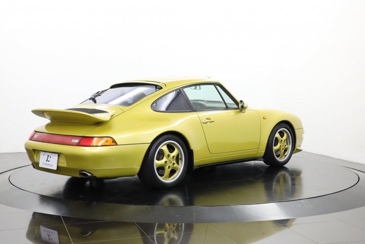 ポルシェ 911(Type993) Carrera 6MT 正規ディーラー車（ミツワ自動車