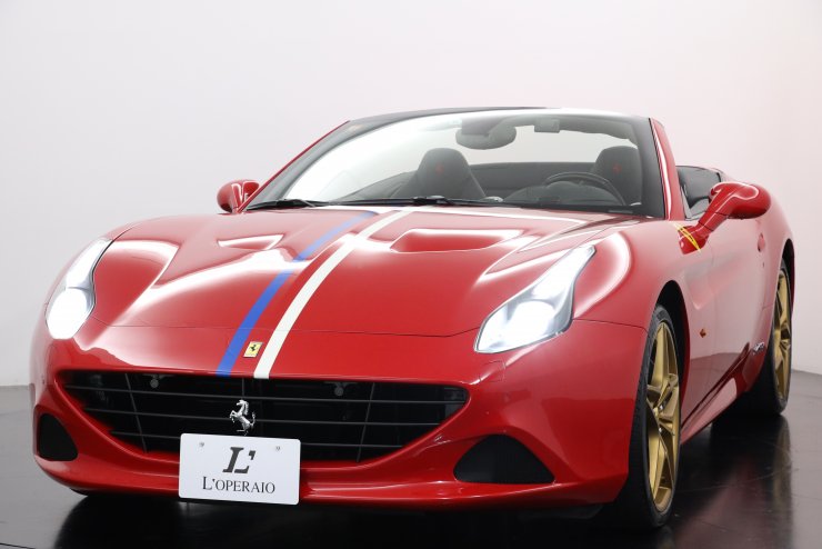 フェラーリ カリフォルニア T F1 DCT Tailor Made カーボンファイバー