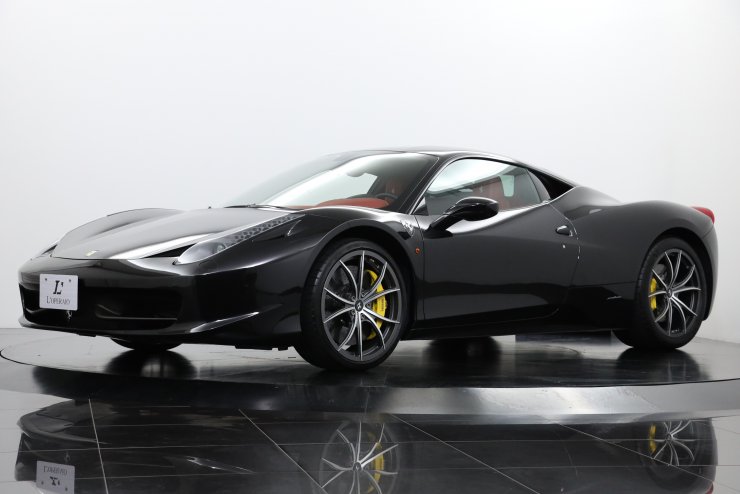 フェラーリ 458 Italia F1 DCT 正規ディーラー車 カーボンセンター